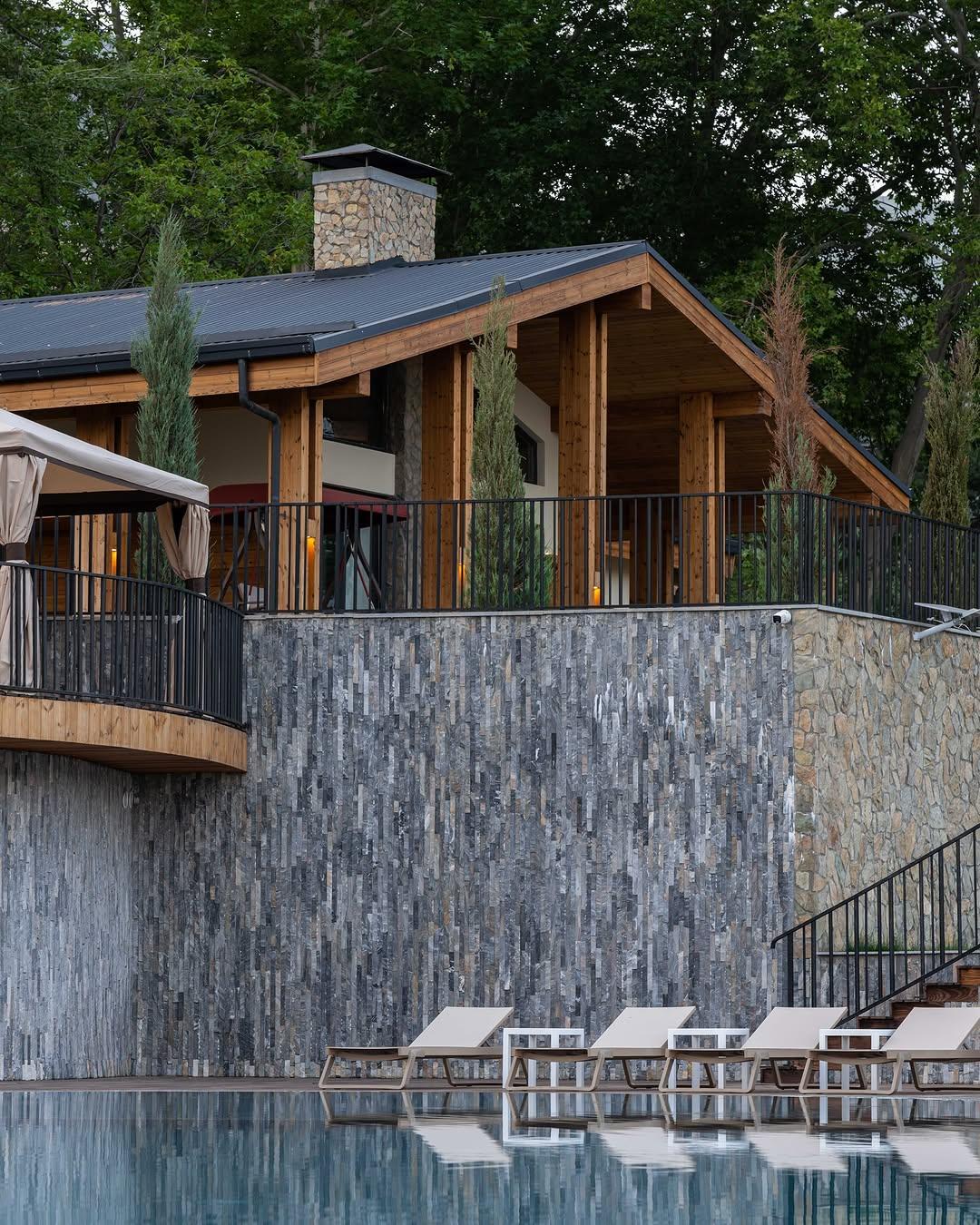 Burchmulla Resort Pool